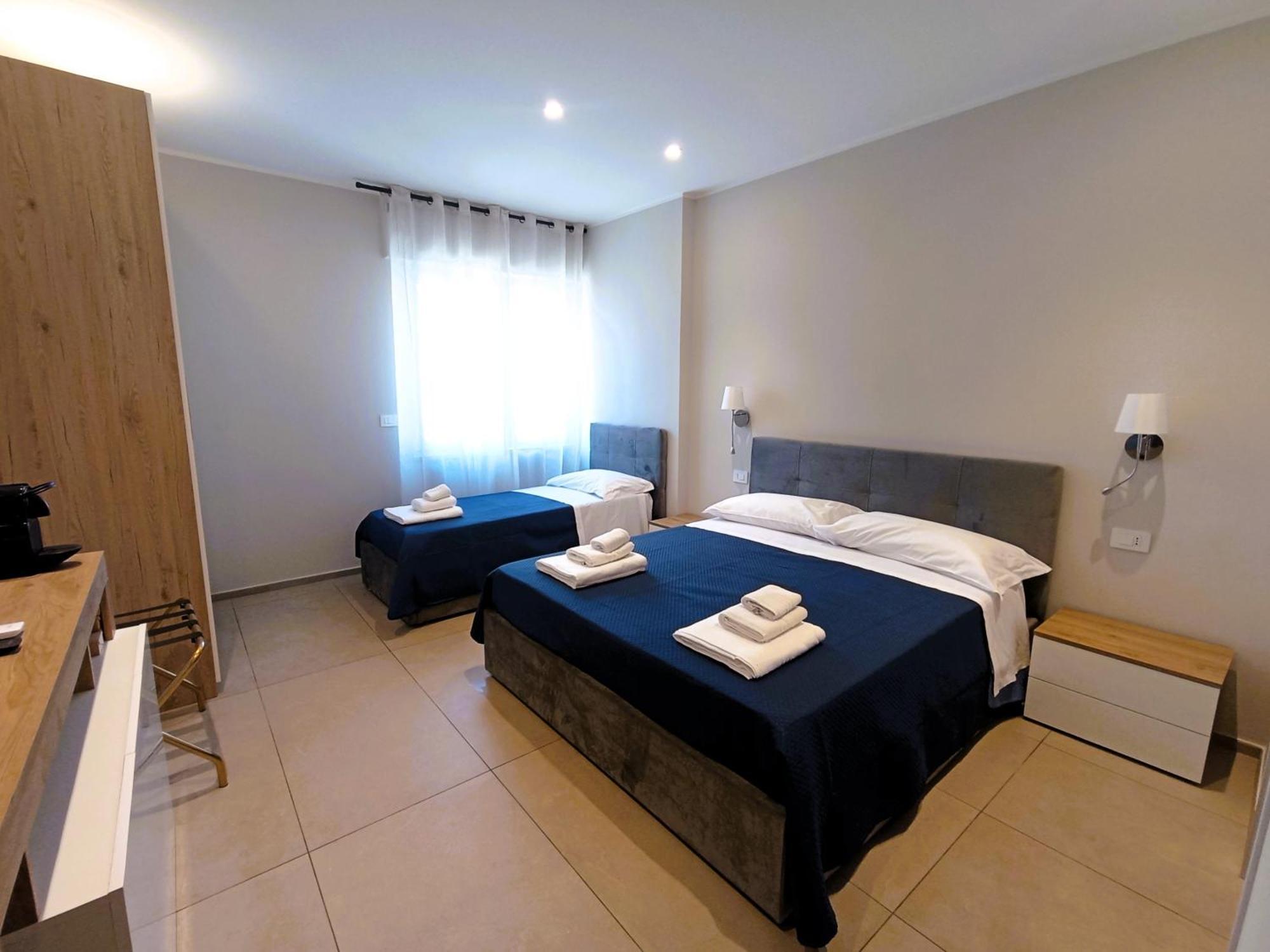 Mile Rooms Bari Ngoại thất bức ảnh